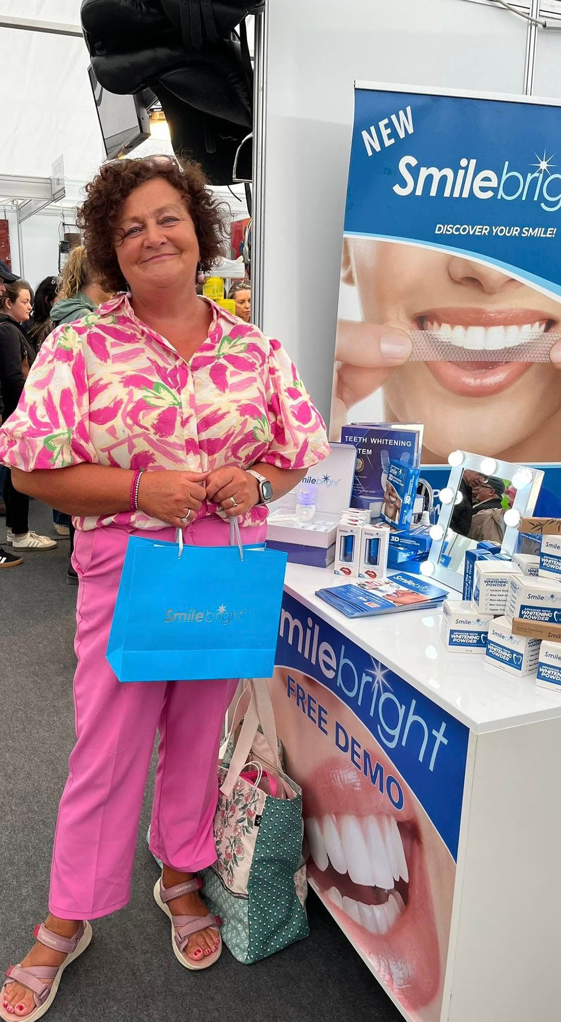 Smile Bright Hapy Customer 1